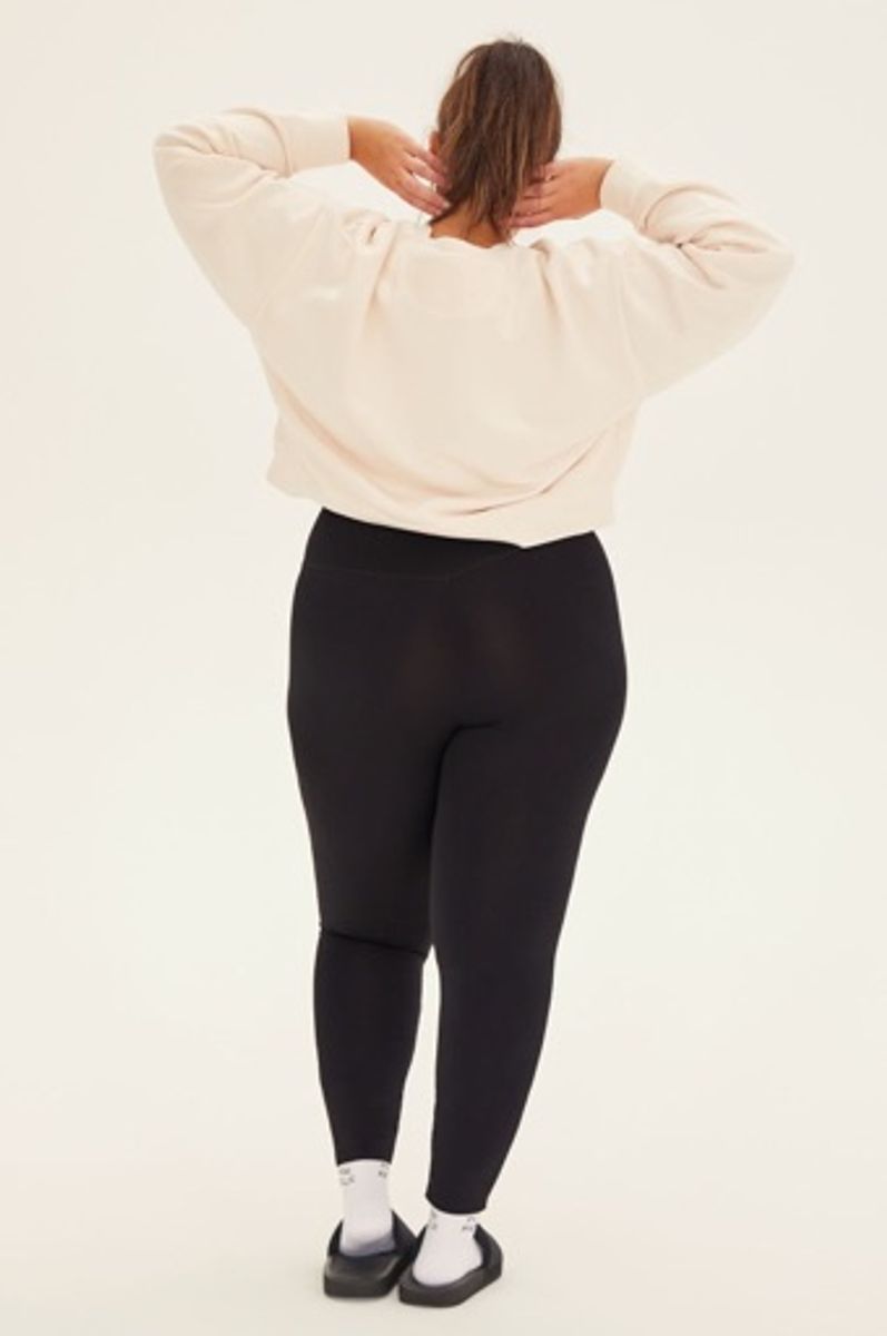 Girlfriend Collective_3